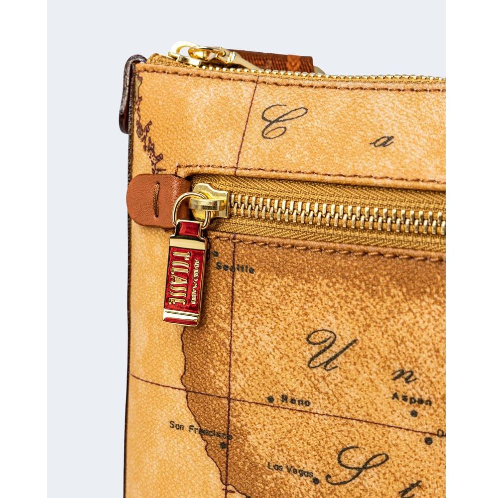 Close-up of Alviero Martini Prima Classe beige leather bag with map design and gold zipper from the Autumn/Winter men's collection.