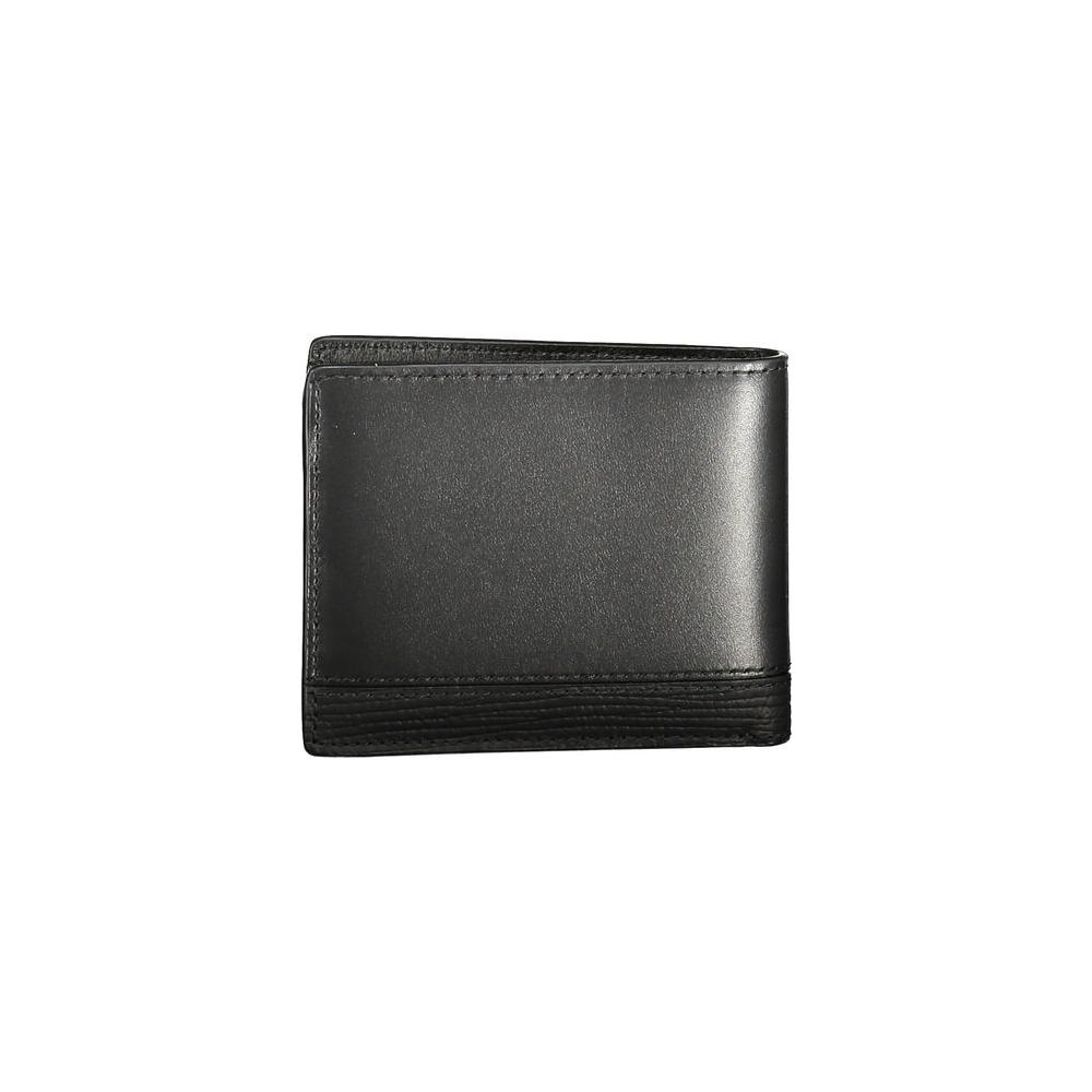 Tommy Hilfiger black leather men's wallet with sleek design and signature logo, perfect for stylish accessory aficionados.