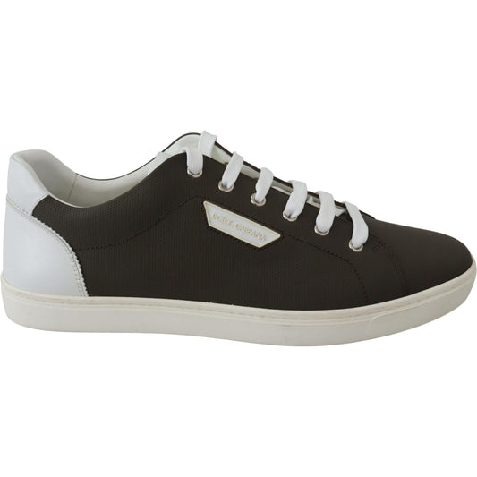 Dolce & Gabbana White Green Leather Low Top Sneakers Shoes 1728,67345645728,Dolce & Gabbana,EU39.5/US6.5,EU39/US6,Low Tops - Sneakers - Shoes,Material: 100% Leather,Men,Men - Shoes,New with tags,Shoes,Sneakers - Men - Shoes,Sneakers - Shoes,White