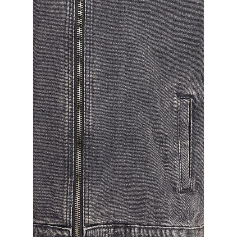 Front view with bag zipped and handles upright.